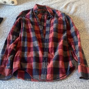 Men’s plaid button down